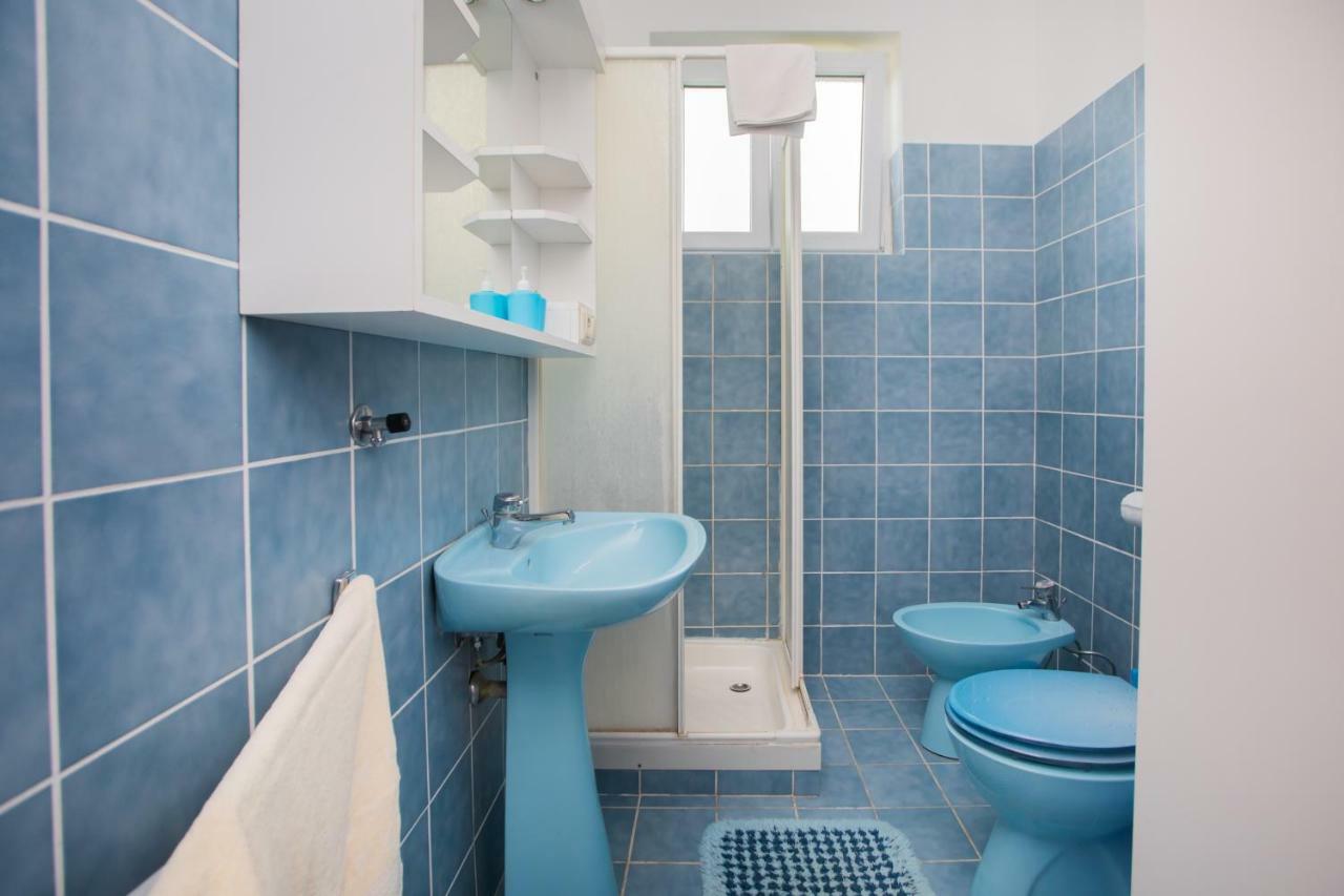 Apartmani Branko Lemac ブロダリツァ エクステリア 写真