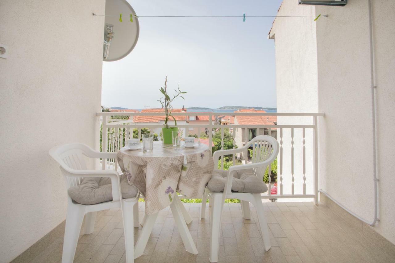 Apartmani Branko Lemac ブロダリツァ エクステリア 写真