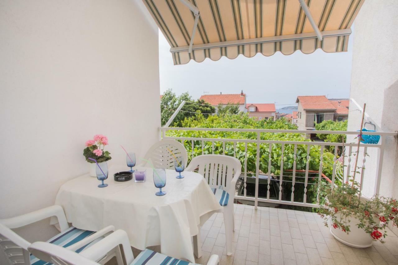 Apartmani Branko Lemac ブロダリツァ エクステリア 写真